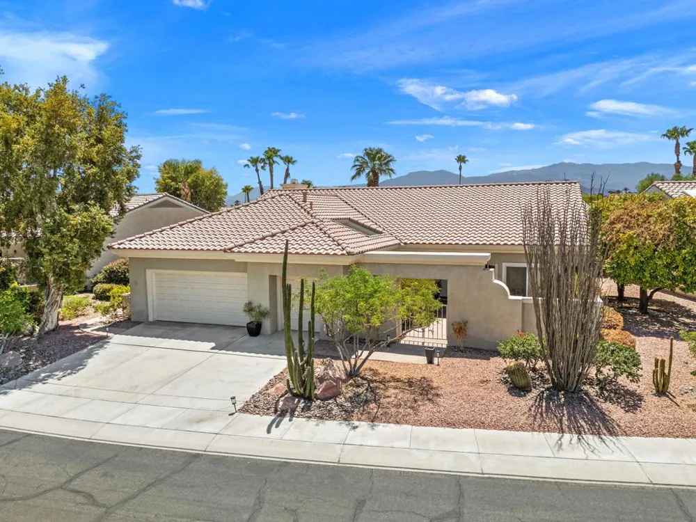 78645 Purple Sagebrush Avenue Palm Desert, CA 92211