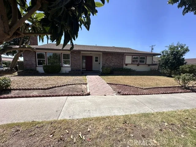 18232 AVOLINDA DRIVE Yorba Linda, CA 92886