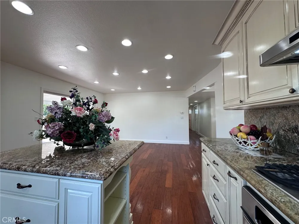 18232 AVOLINDA DRIVE Yorba Linda, CA 92886