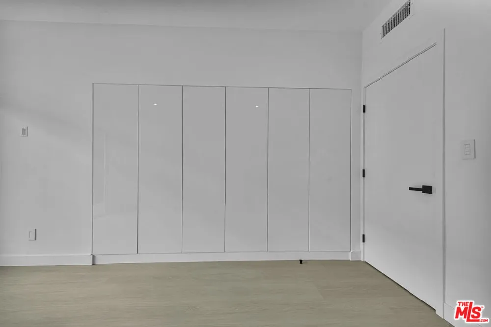 10630 Wilkins Avenue #204 West Los Angeles, CA 90024