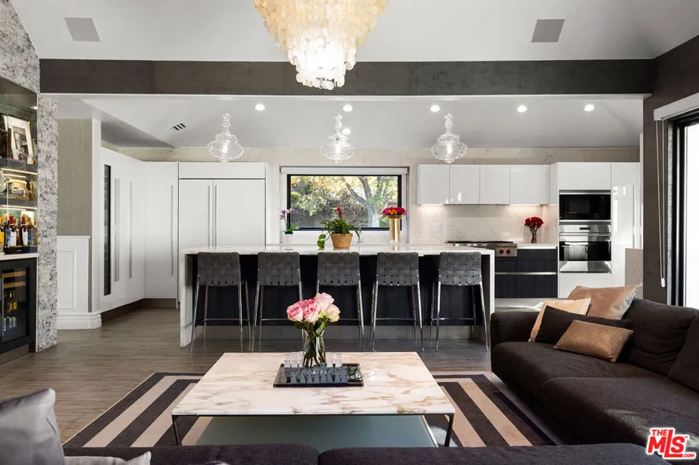 1693 Twilight Ridge Court Westlake Village, CA 91362