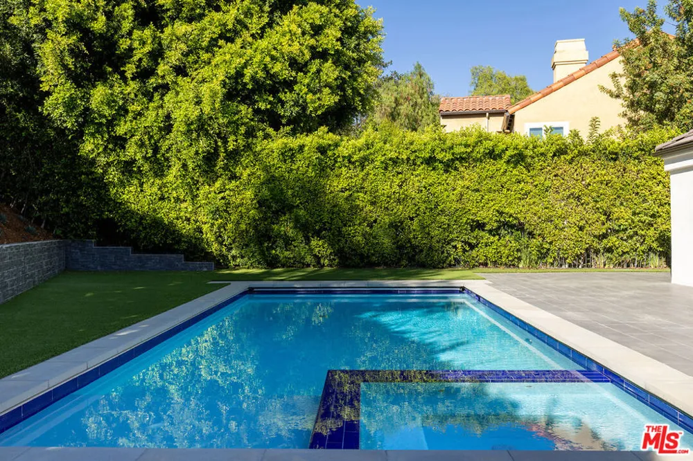 1693 Twilight Ridge Court Westlake Village, CA 91362