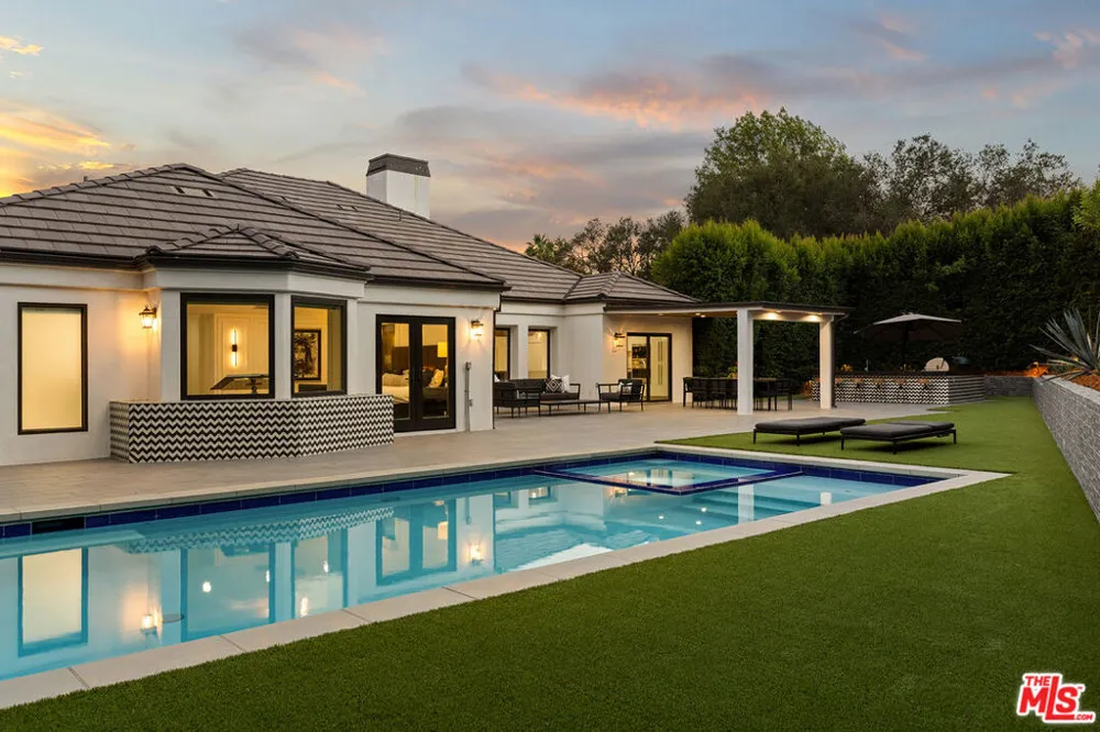 1693 Twilight Ridge Court Westlake Village, CA 91362