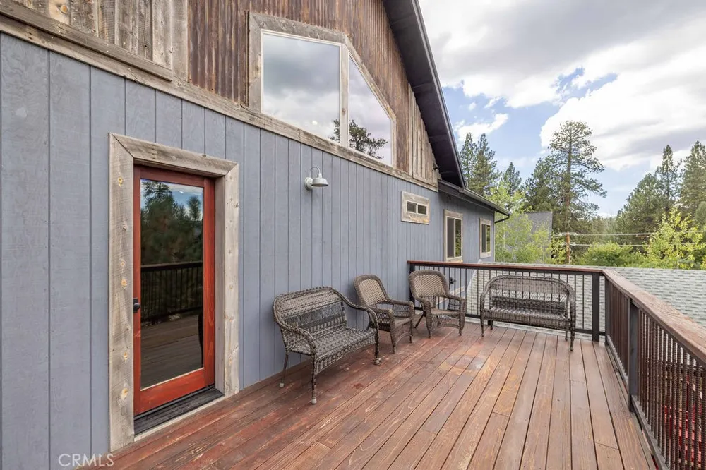40944 Seneca Big Bear Lake, CA 92315
