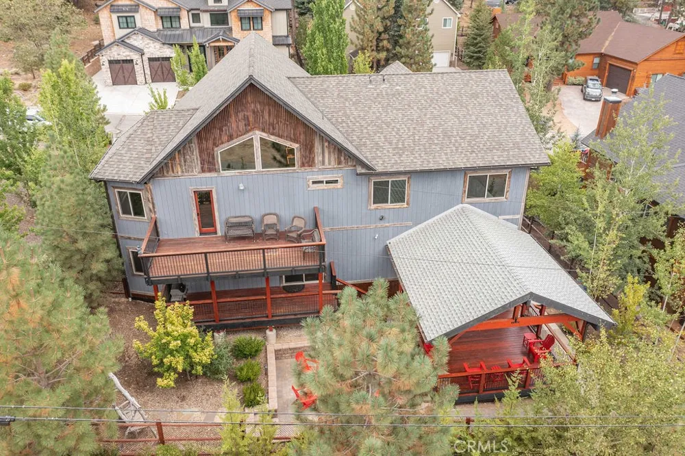 40944 Seneca Big Bear Lake, CA 92315
