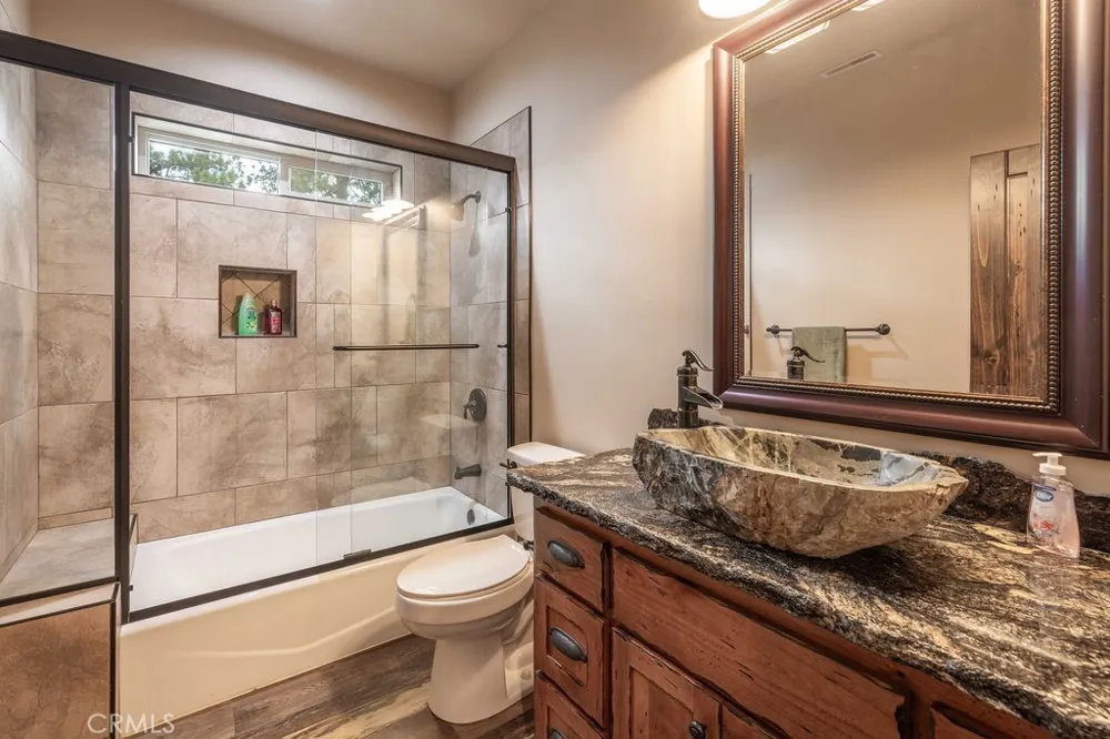 40944 Seneca Big Bear Lake, CA 92315