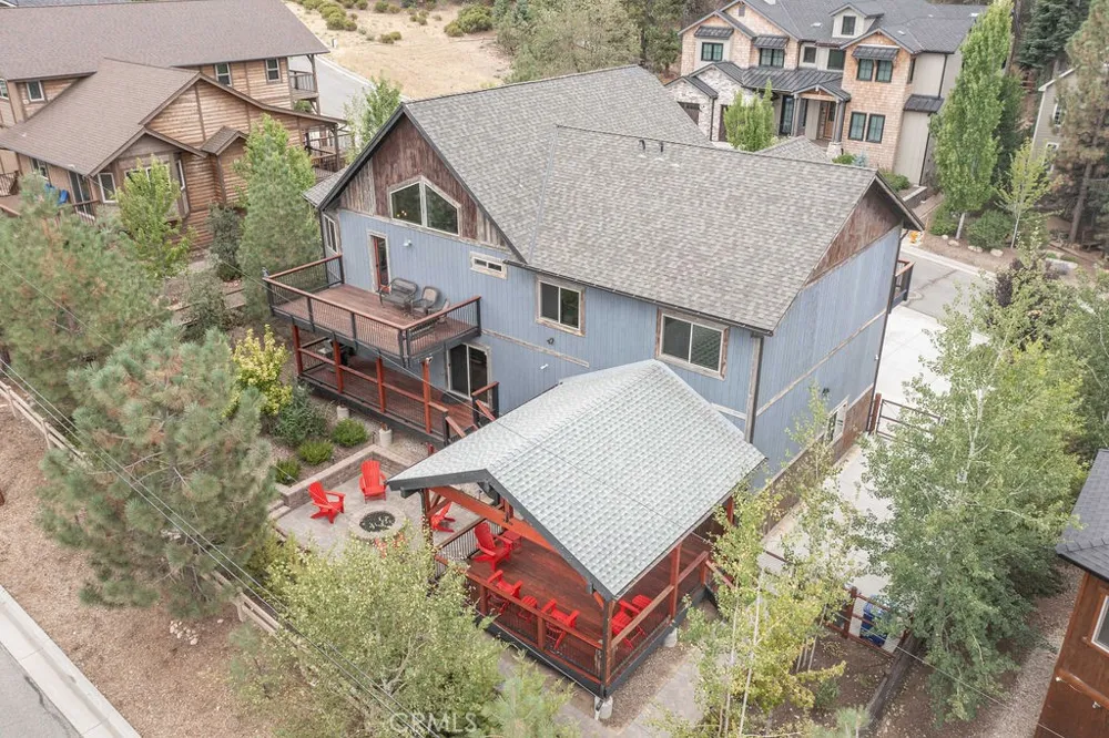 40944 Seneca Big Bear Lake, CA 92315