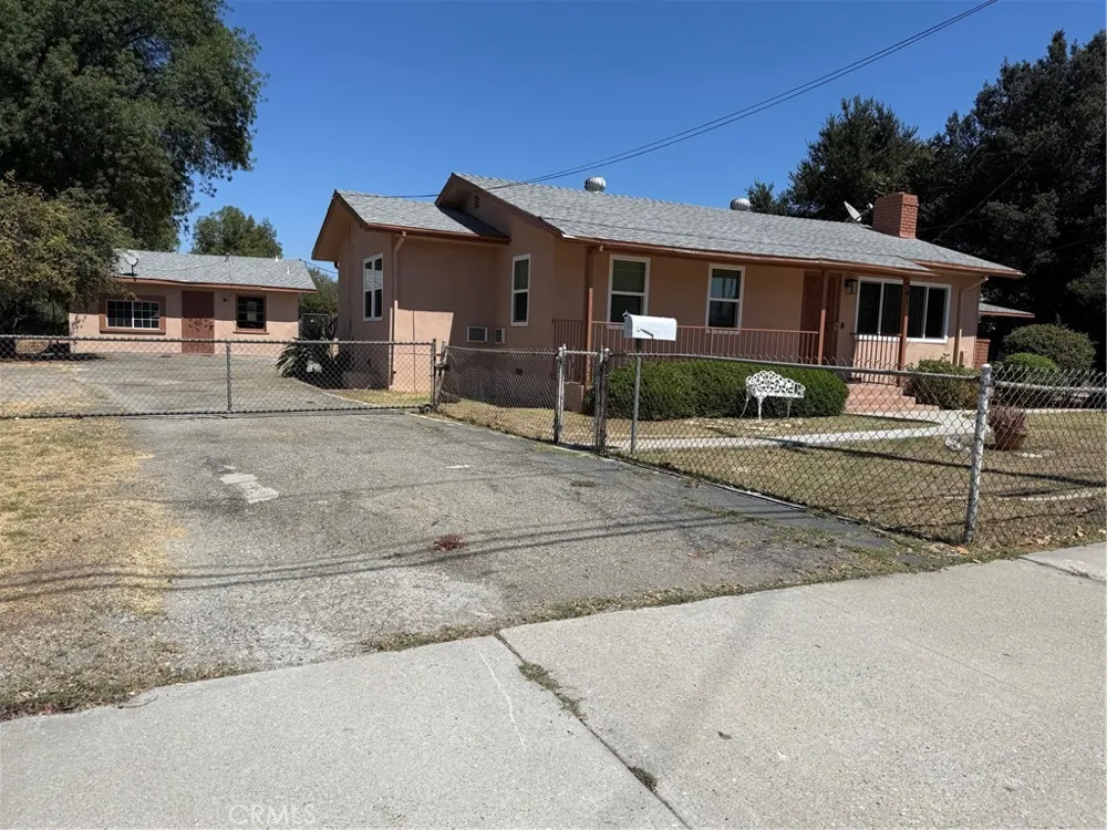 541 E Merced West Covina, CA 91790