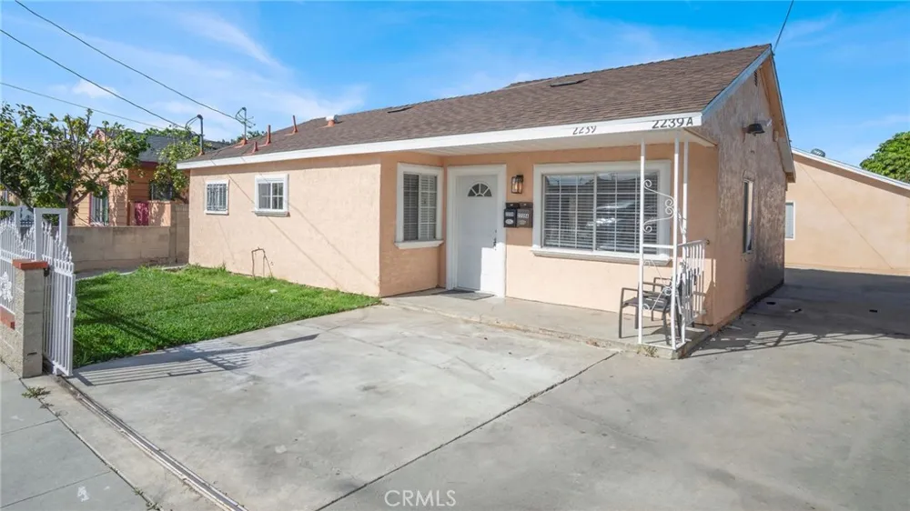 2239 W Lincoln Street Long Beach, CA 90810