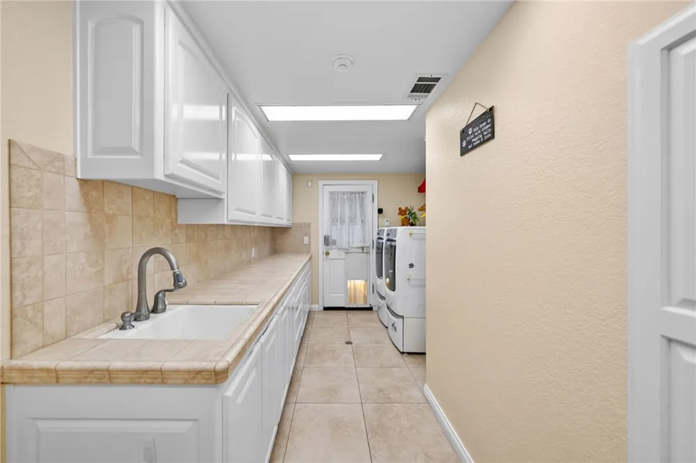 22395 Poplar Court Murrieta, CA 92562