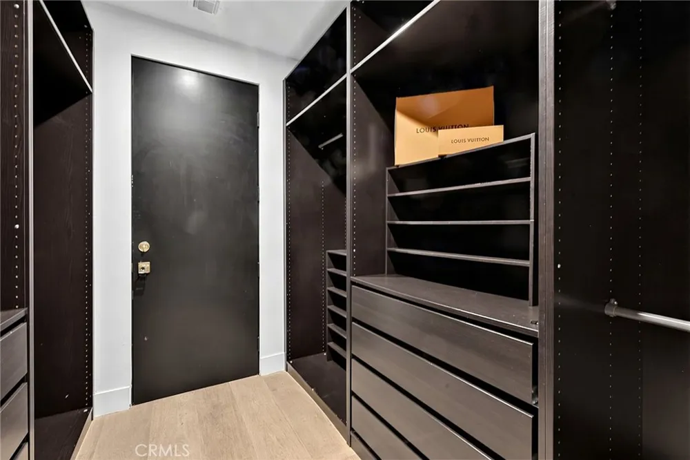 11553 Sunshine Terrace Studio City, CA 91604