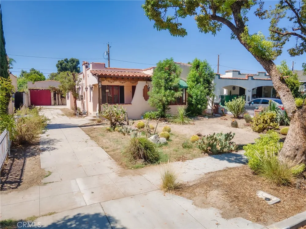 947 Lincoln Street Burbank, CA 91506