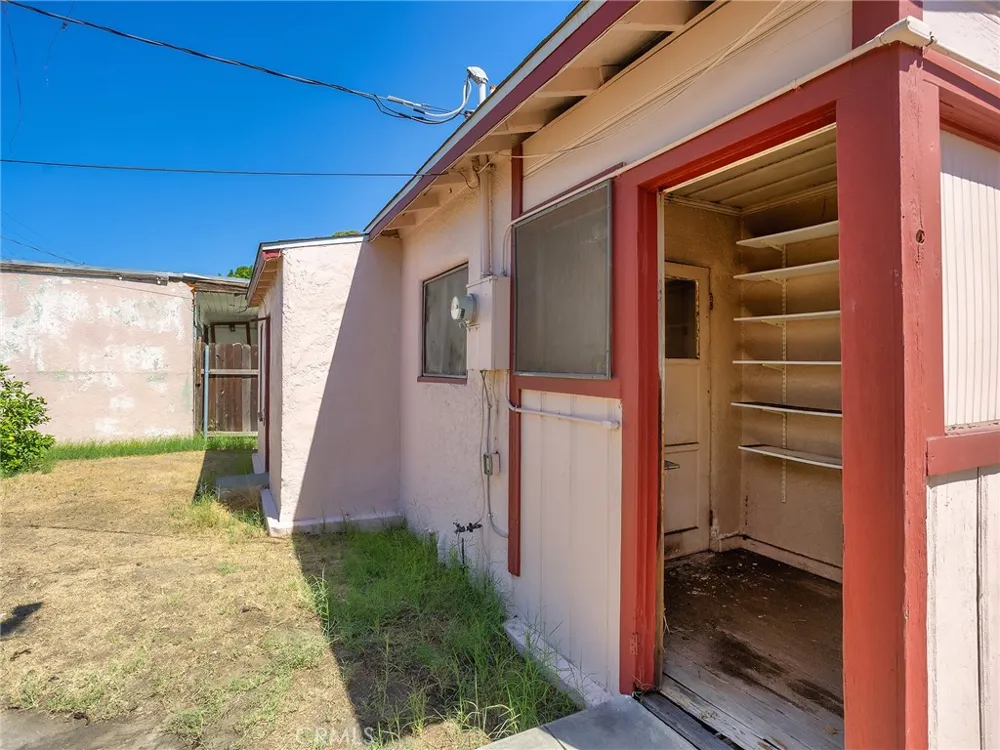 947 Lincoln Street Burbank, CA 91506
