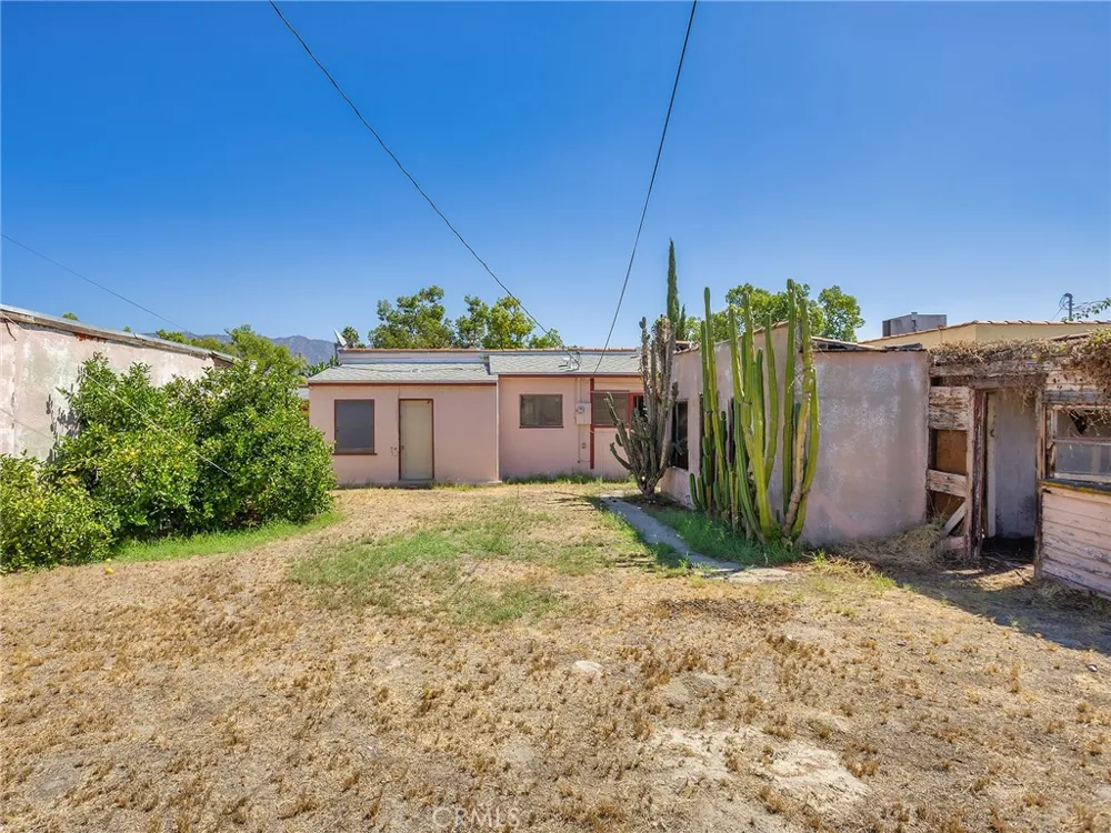 947 Lincoln Street Burbank, CA 91506