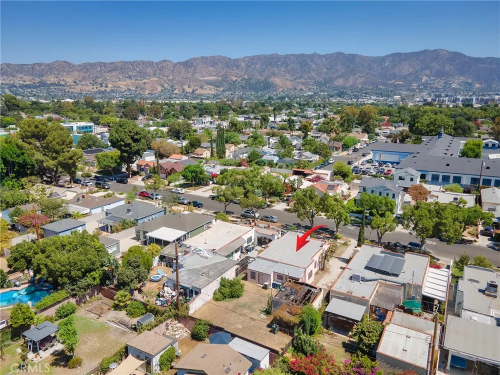947 Lincoln Street Burbank, CA 91506