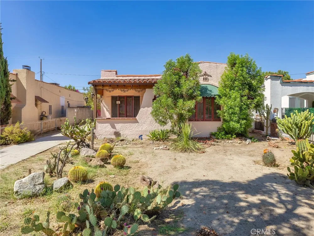 947 Lincoln Street Burbank, CA 91506