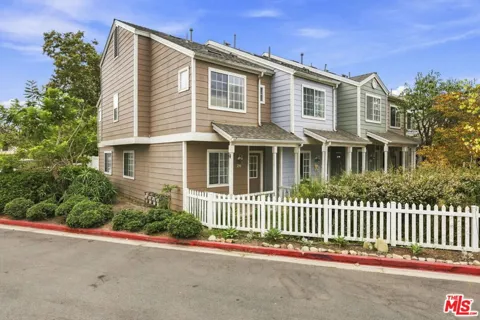 4692 Carpinteria Avenue #26