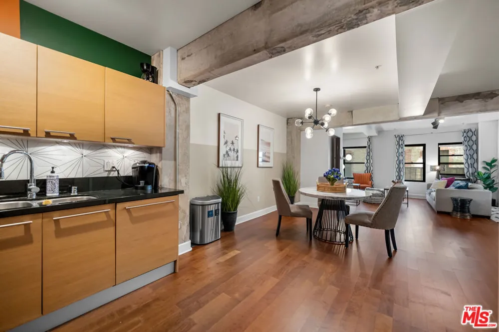 416 S Spring Street #610 Los Angeles, CA 90013