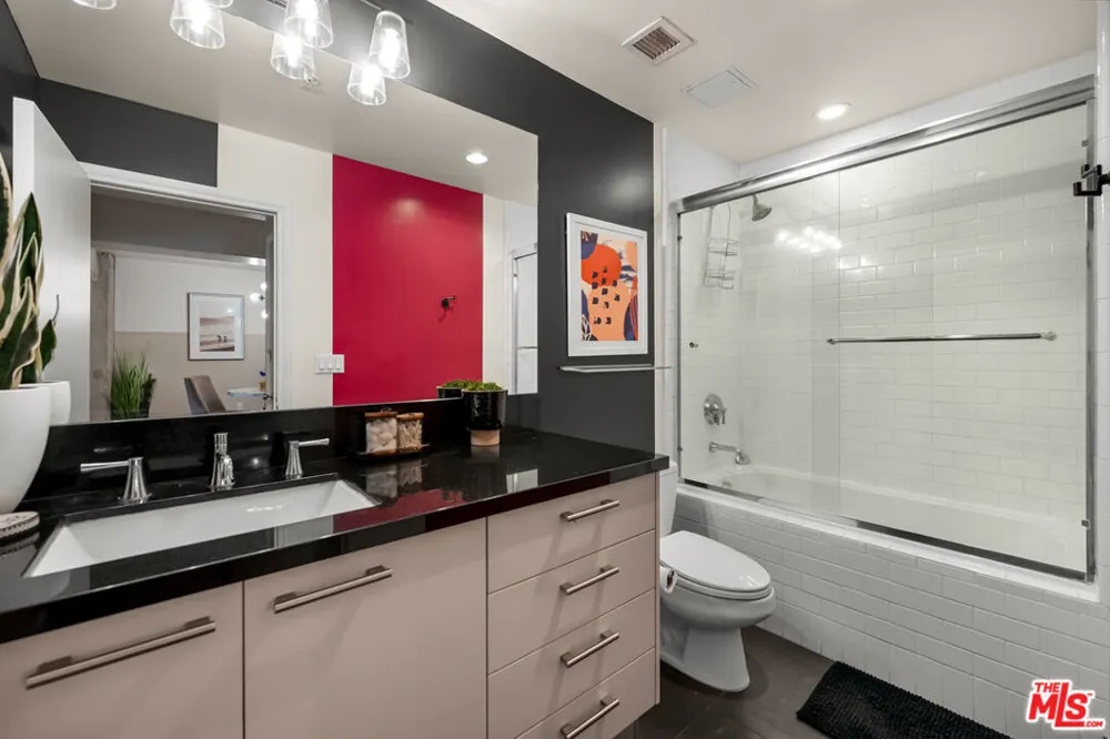 416 S Spring Street #610 Los Angeles, CA 90013