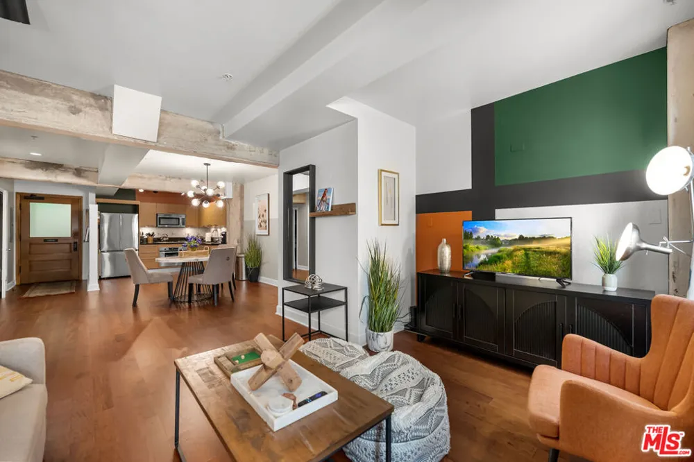 416 S Spring Street #610 Los Angeles, CA 90013