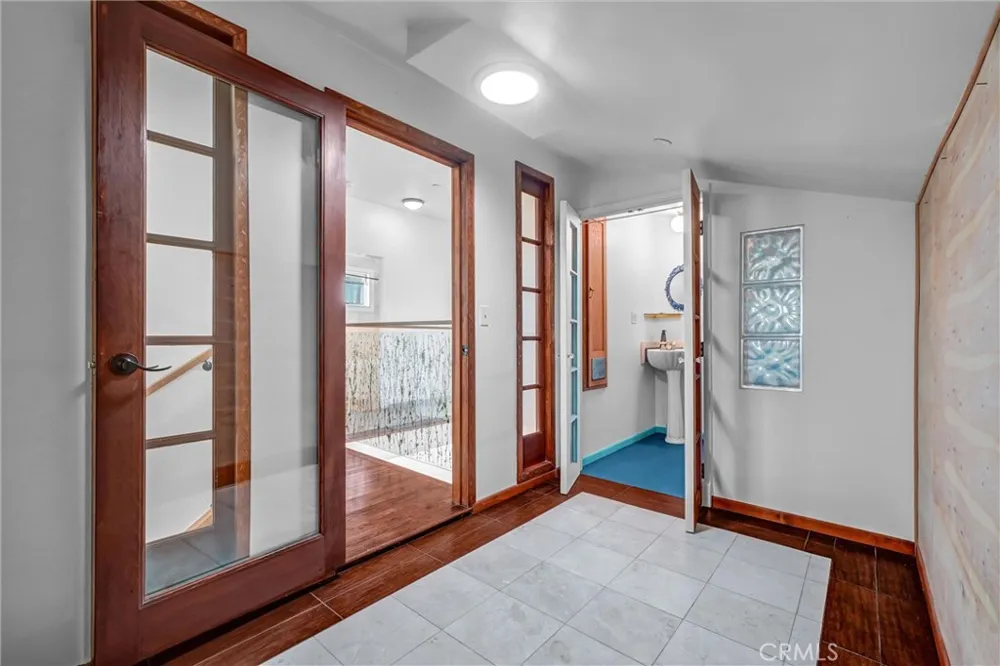 628 S Irena Avenue Redondo Beach, CA 90277