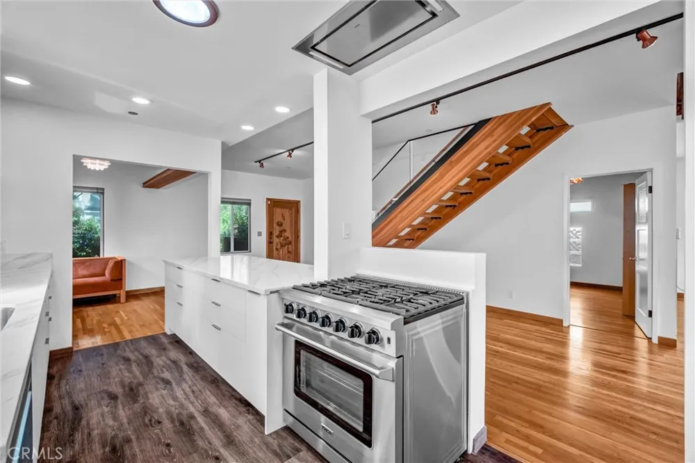 628 S Irena Avenue Redondo Beach, CA 90277