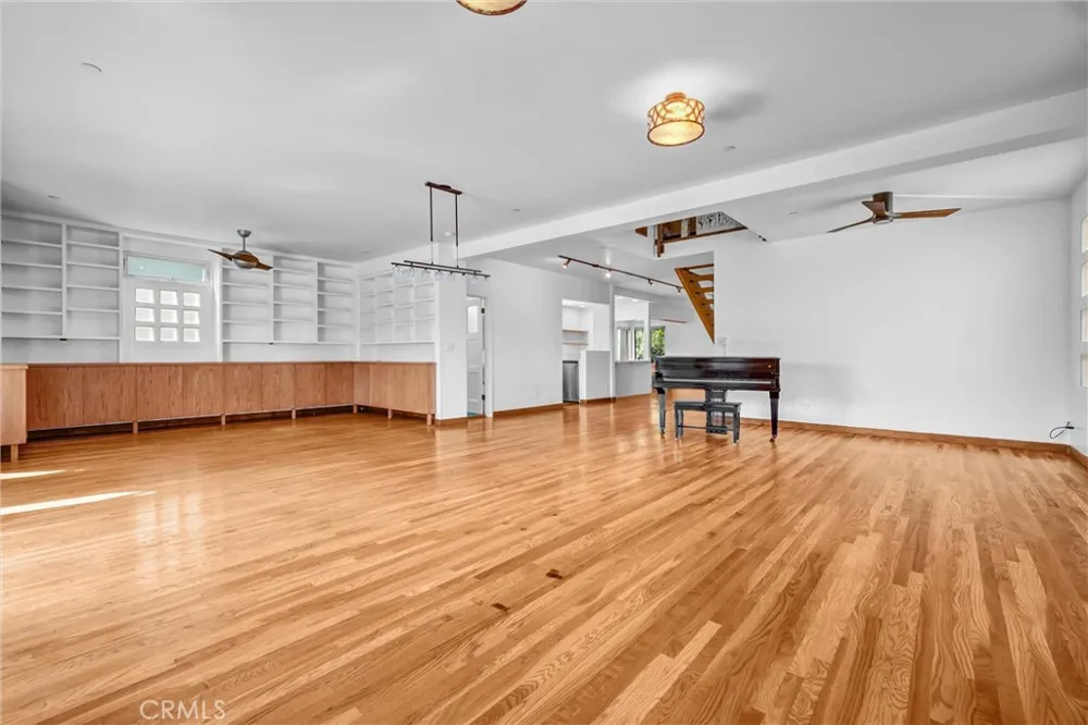 628 S Irena Avenue Redondo Beach, CA 90277