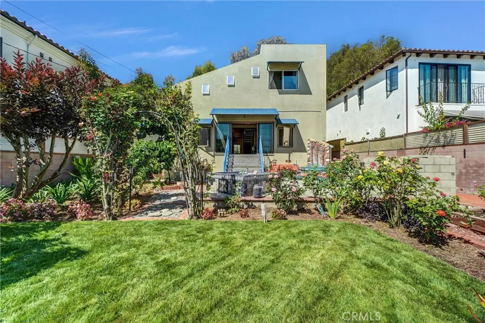 628 S Irena Avenue Redondo Beach, CA 90277