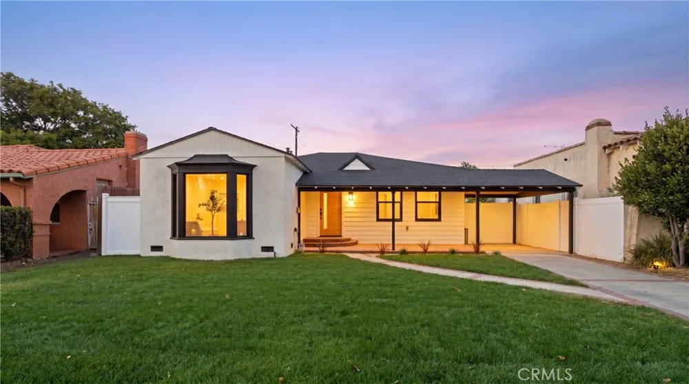 8104 S 2nd Inglewood, CA 90305