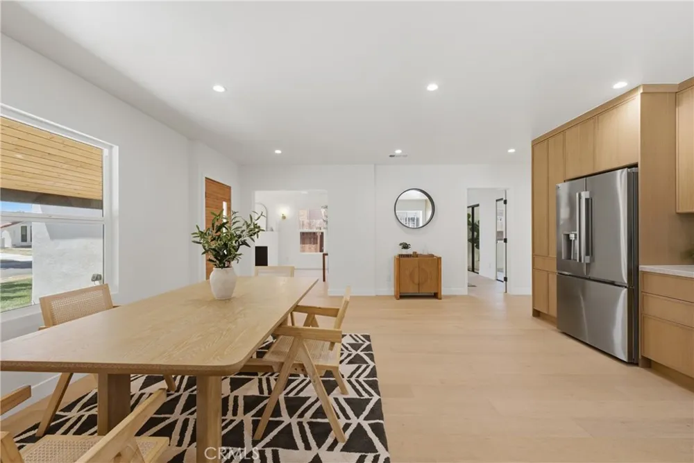 8104 S 2nd Inglewood, CA 90305