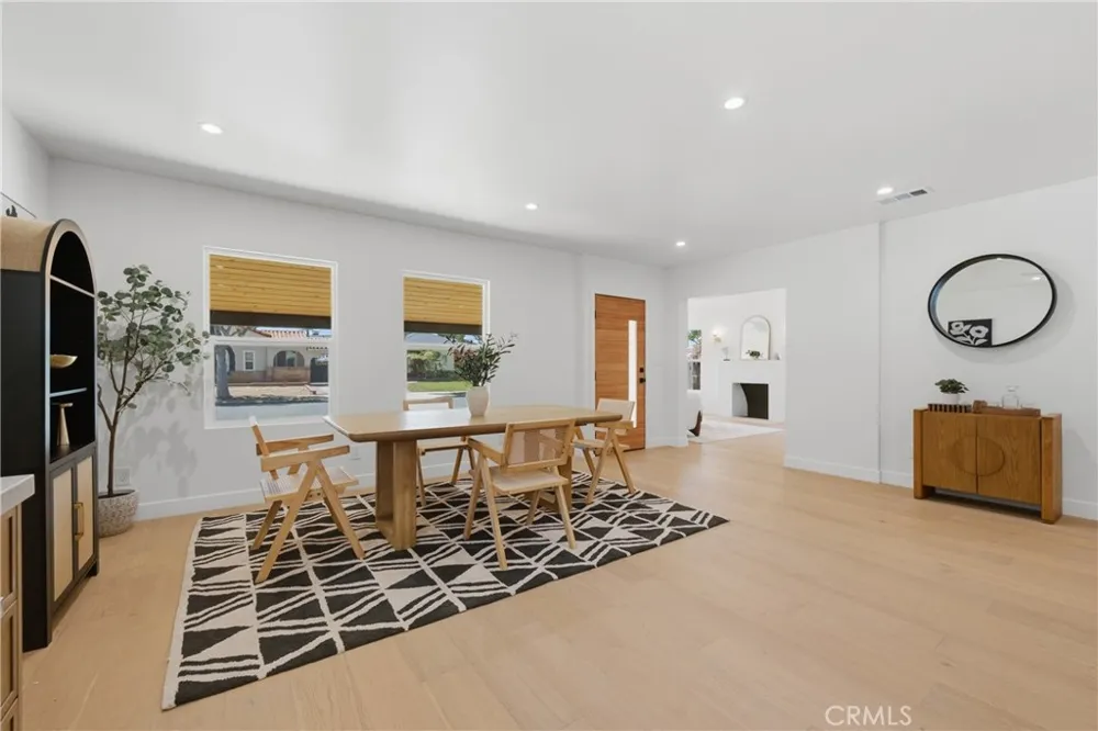8104 S 2nd Inglewood, CA 90305