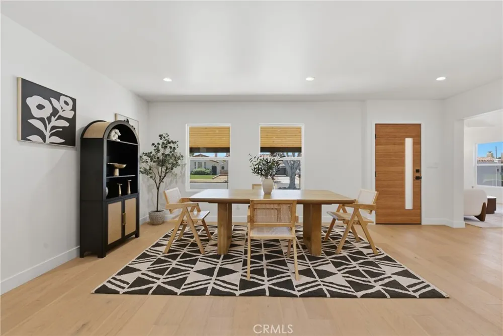 8104 S 2nd Inglewood, CA 90305