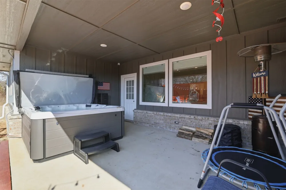 11845 Oak Ridge Drive Kingston, OK 73439