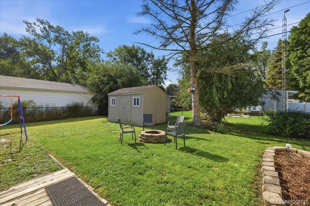 316 Tamarac Drive Davison City, MI 48423