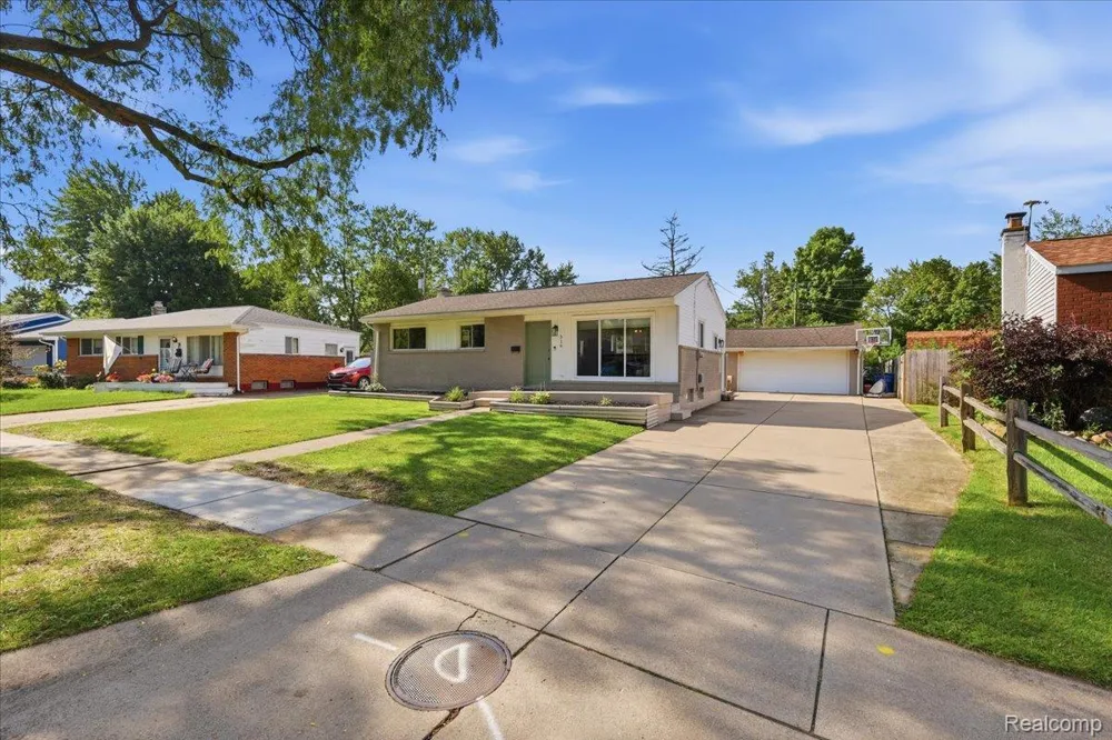 316 Tamarac Drive Davison City, MI 48423