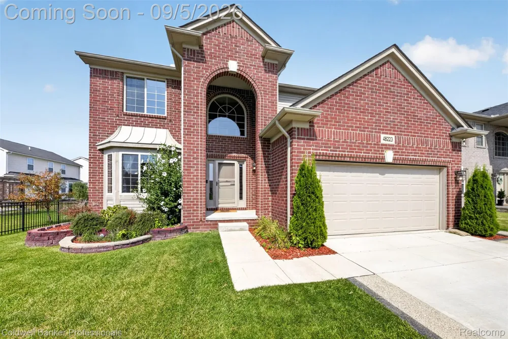 48223 Stapleton Ave Avenue Macomb Township, MI 48042