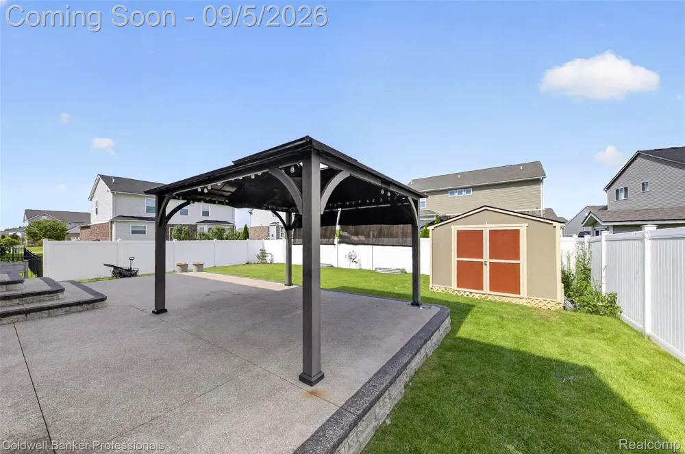 48223 Stapleton Ave Avenue Macomb Township, MI 48042