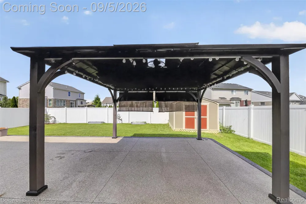 48223 Stapleton Ave Avenue Macomb Township, MI 48042