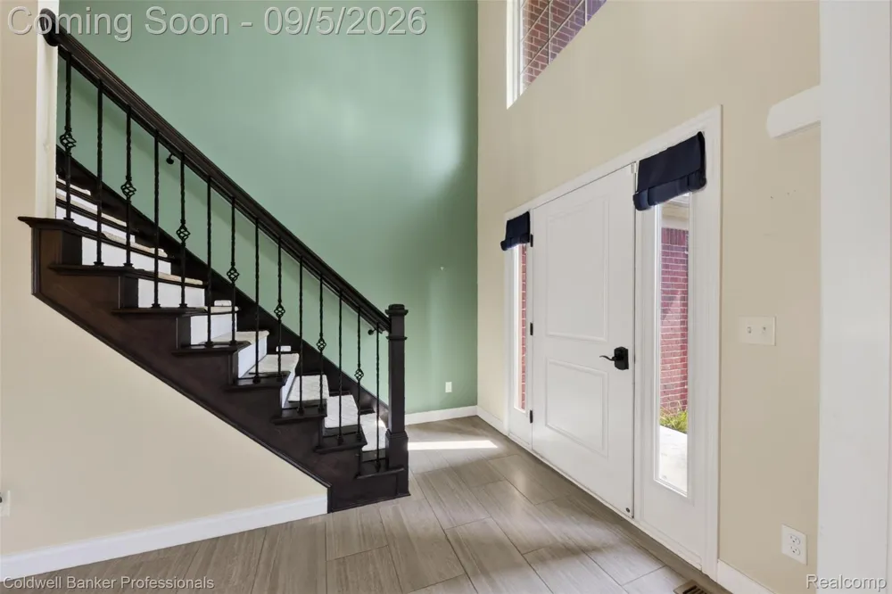 48223 Stapleton Ave Avenue Macomb Township, MI 48042