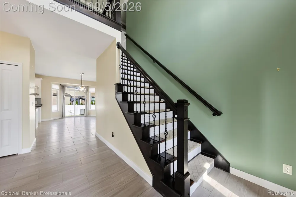 48223 Stapleton Ave Avenue Macomb Township, MI 48042
