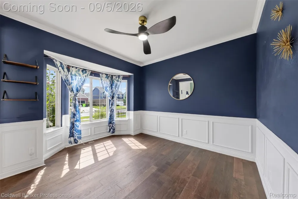 48223 Stapleton Ave Avenue Macomb Township, MI 48042