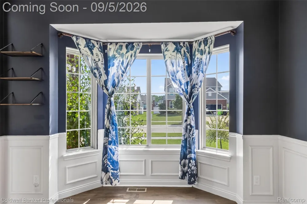 48223 Stapleton Ave Avenue Macomb Township, MI 48042