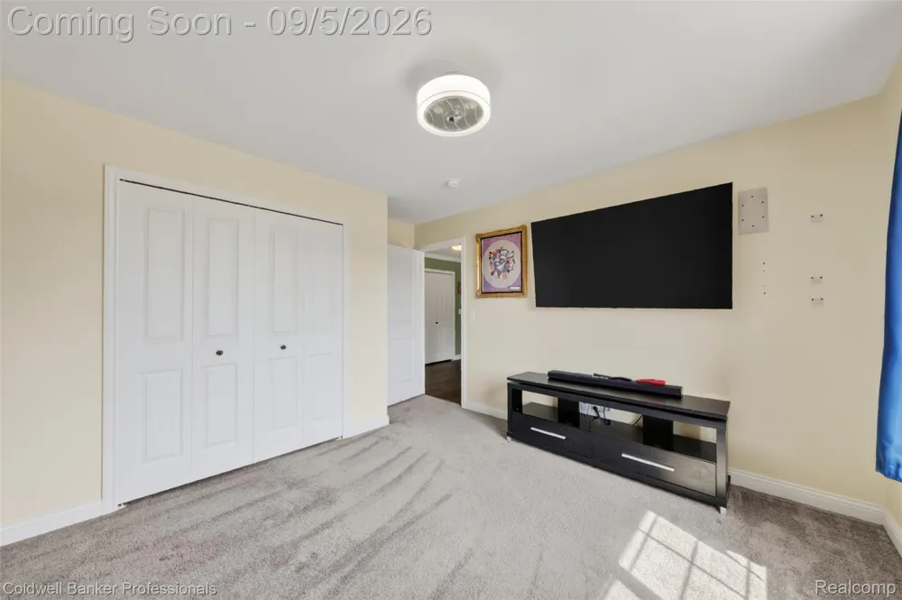 48223 Stapleton Ave Avenue Macomb Township, MI 48042