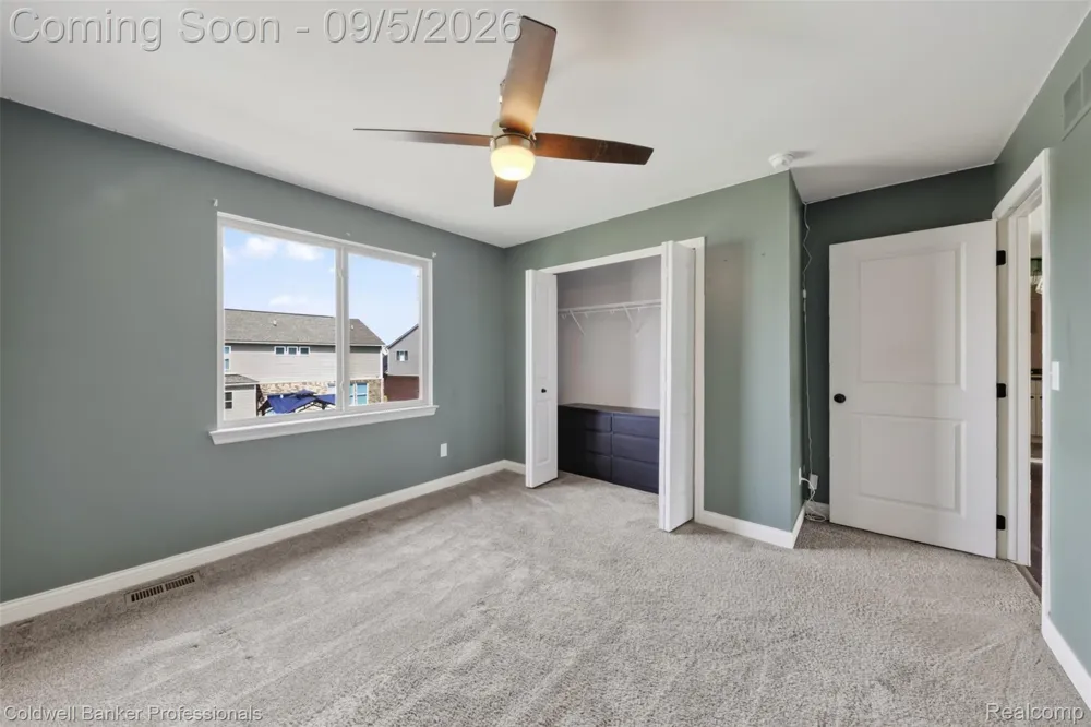 48223 Stapleton Ave Avenue Macomb Township, MI 48042