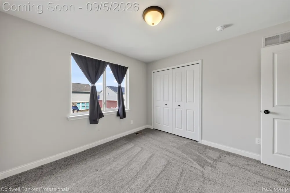 48223 Stapleton Ave Avenue Macomb Township, MI 48042