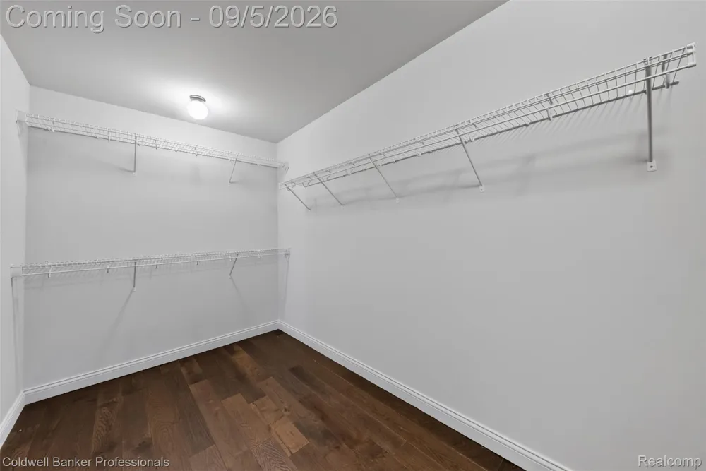 48223 Stapleton Ave Avenue Macomb Township, MI 48042