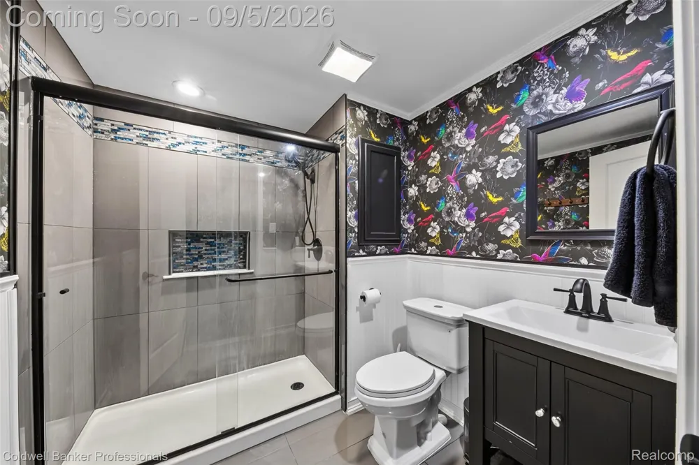 48223 Stapleton Ave Avenue Macomb Township, MI 48042