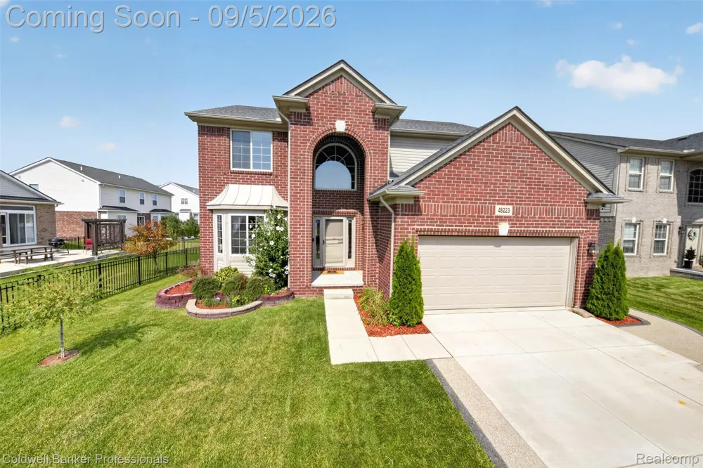 48223 Stapleton Ave Avenue Macomb Township, MI 48042