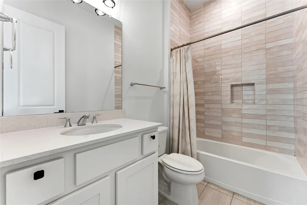704 Prairie Clover Drive Dripping Springs, TX 78620