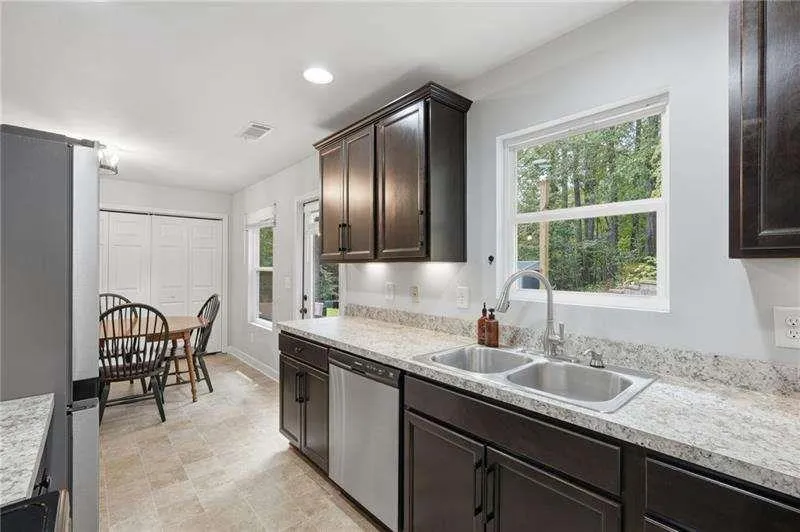 5387 Auraria Road Dawsonville, GA 30534